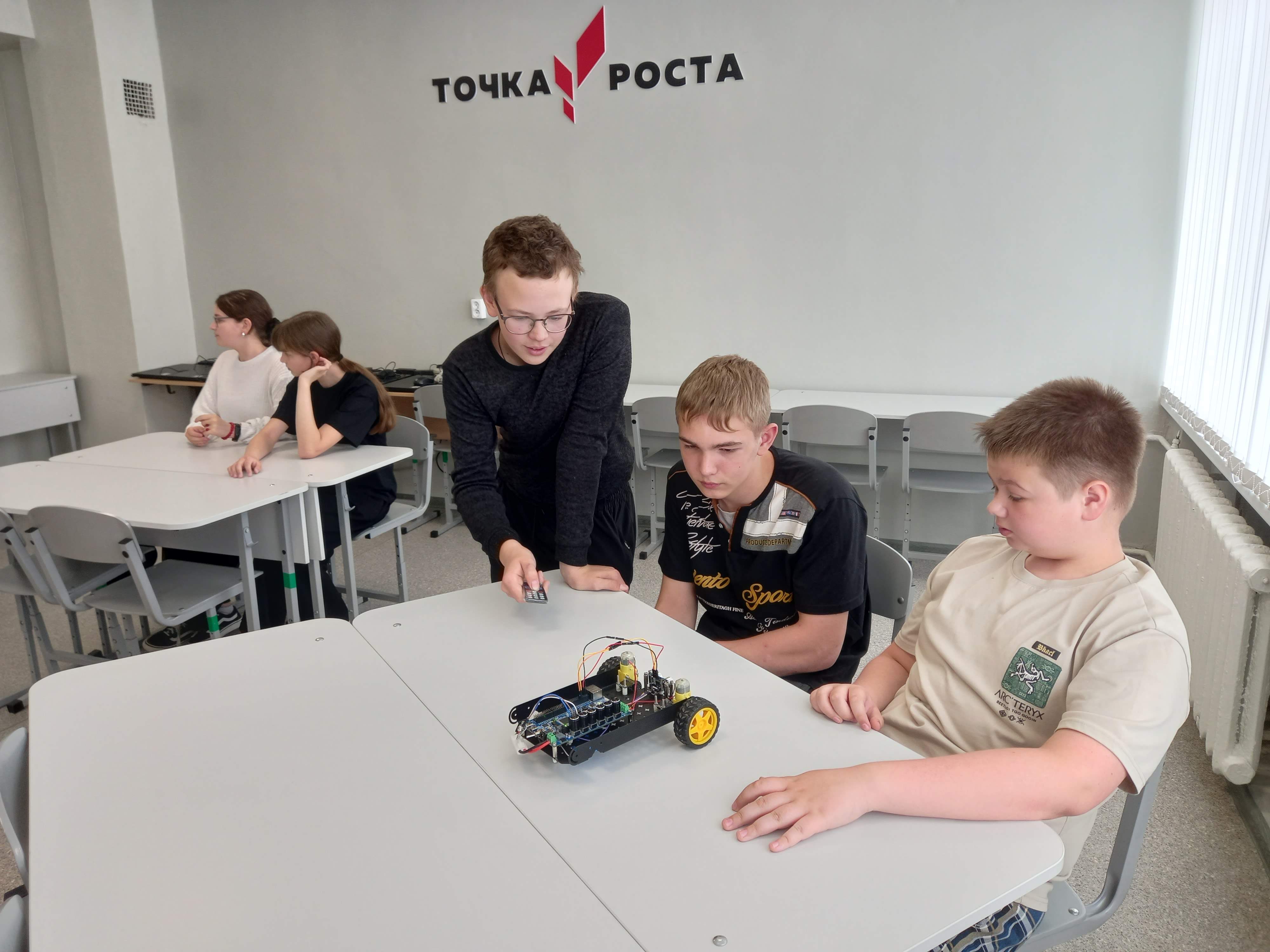 Летняя естественно-научная экспедиция "Точка роста" начала свою работу Летняя естественно-научная экспедиция "Точка роста" начала свою работу.
